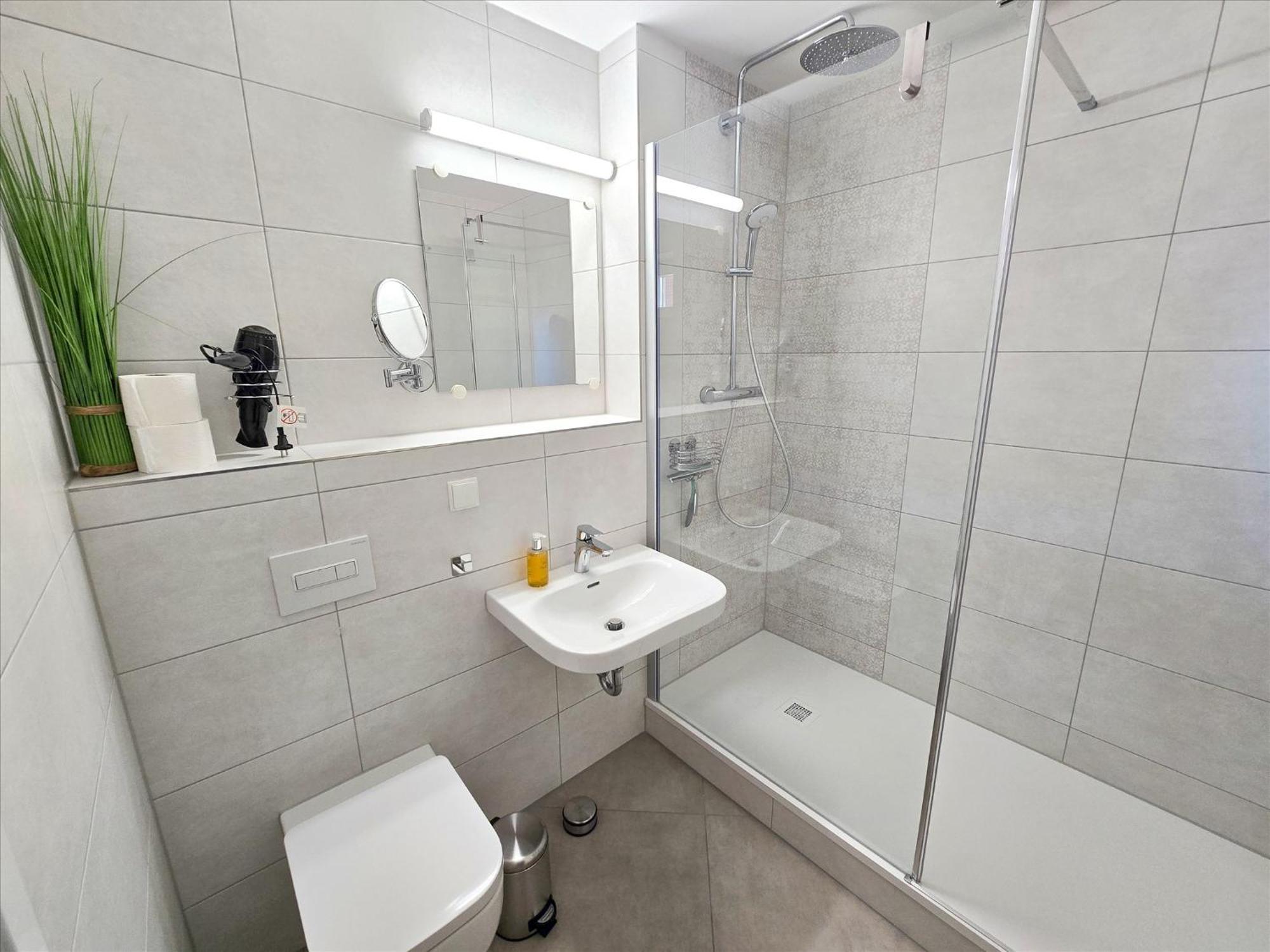Feriendorf Rugana - Komfort Appartement Mit 1 Schlafzimmer Und Terrasse B47 Dranske Extérieur photo